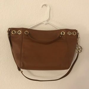 USED BUT GOOD CONDITION MICHAEL KORS LEATHER BAG